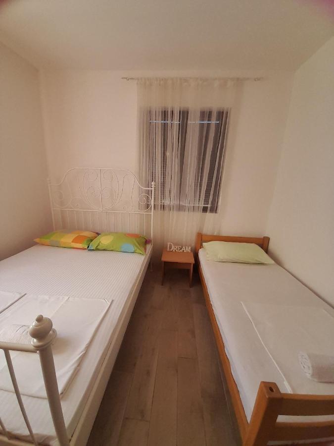 Apartments Nikovic Risan Kültér fotó